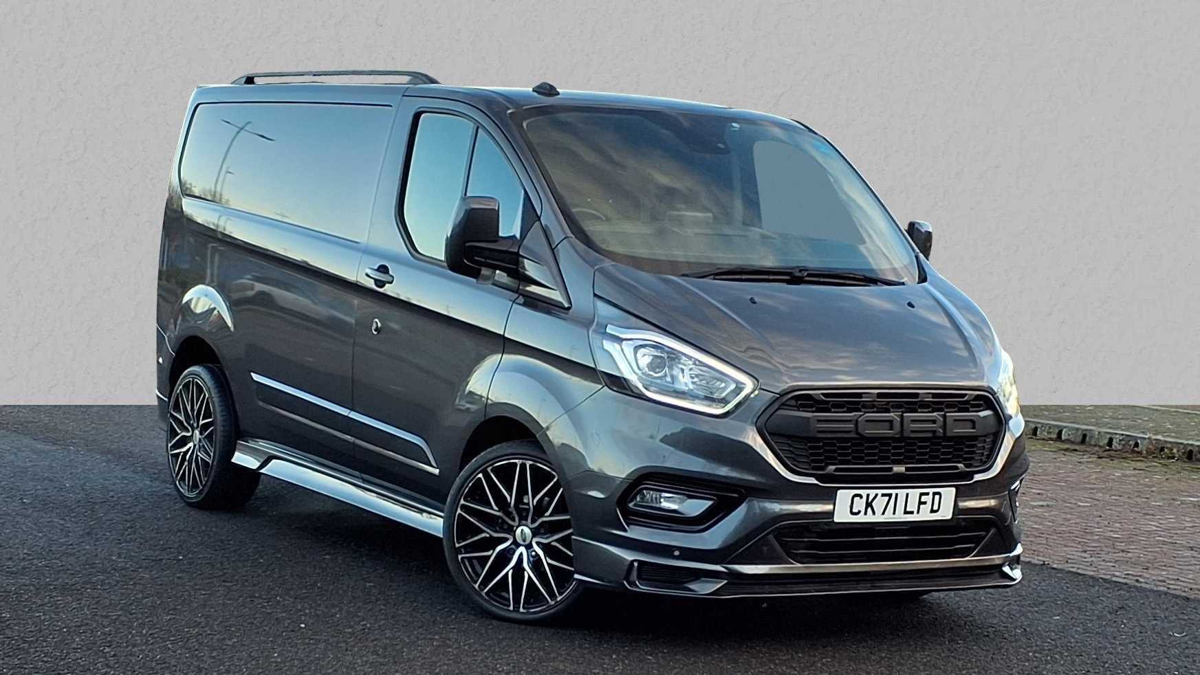 Main listing image - Ford Transit Custom