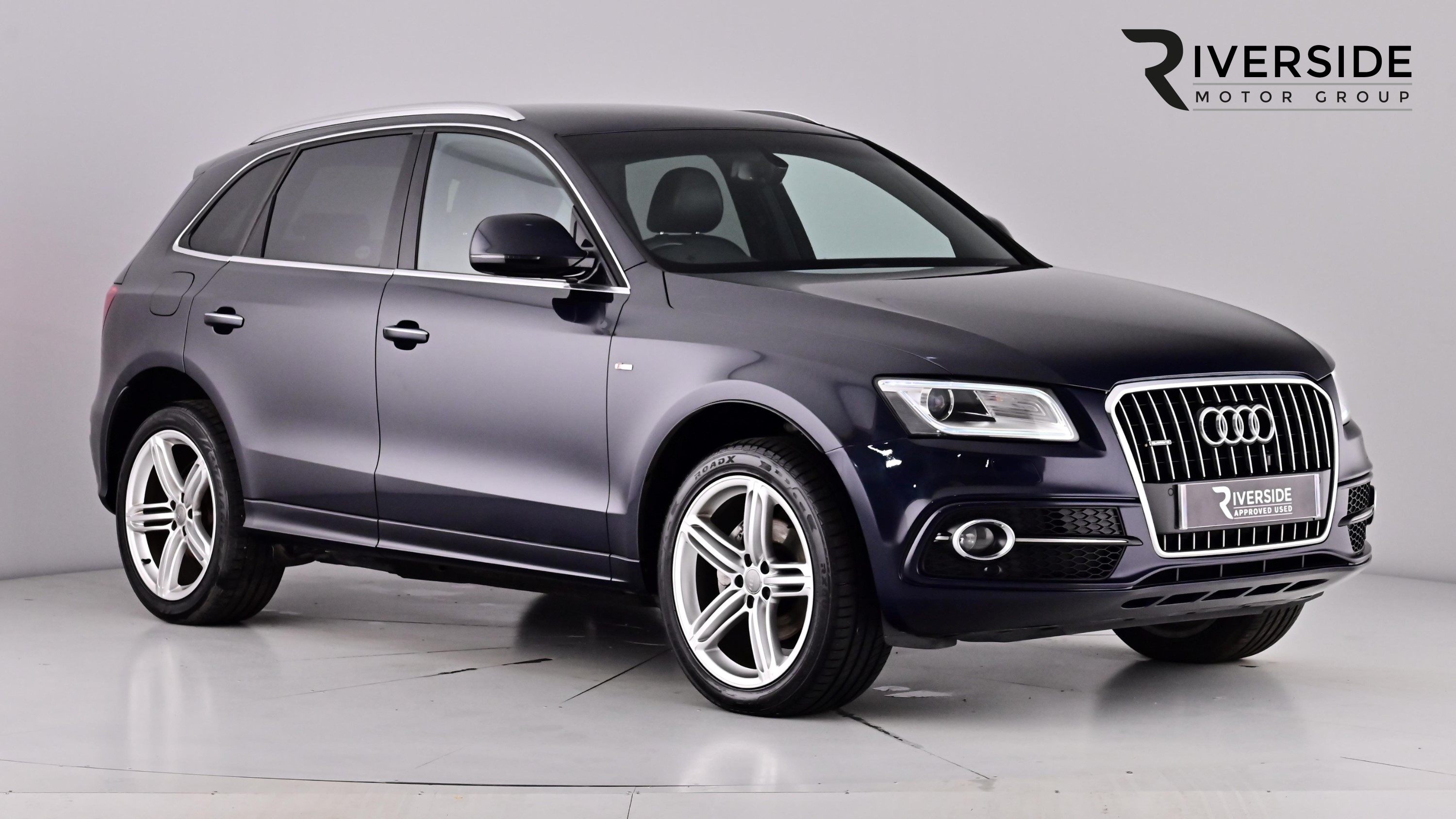 Main listing image - Audi Q5