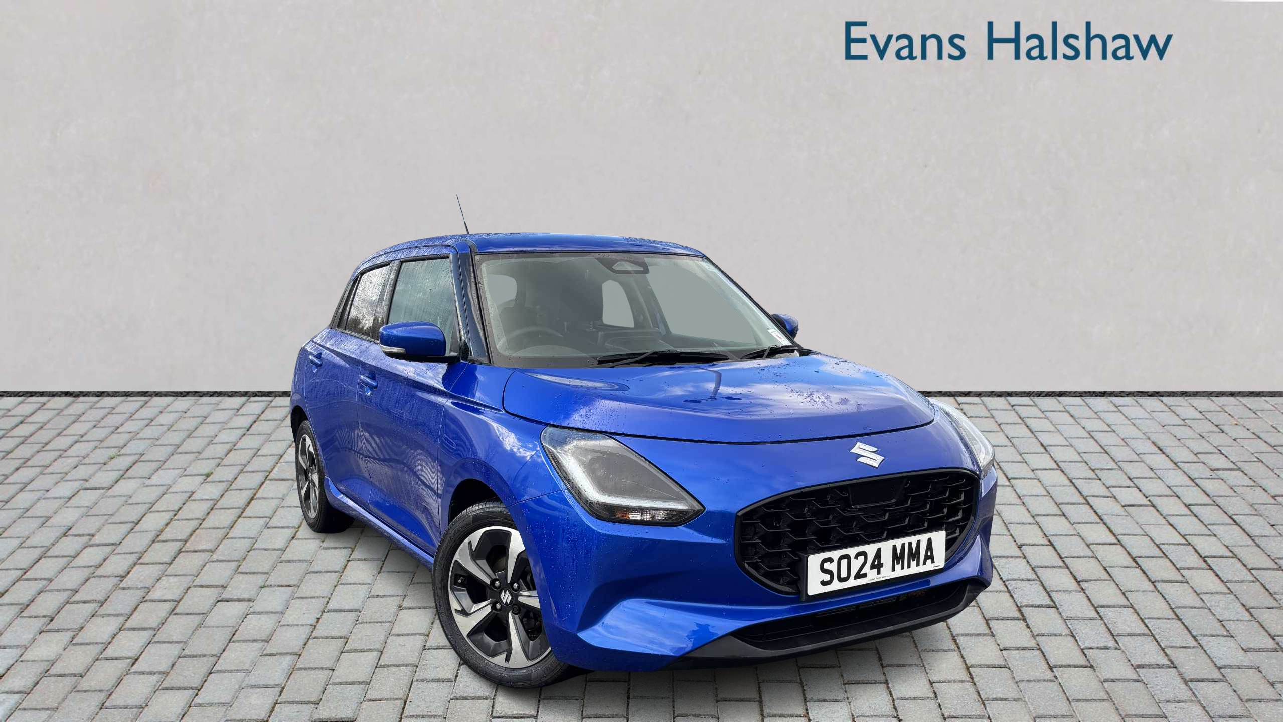 Main listing image - Suzuki Swift