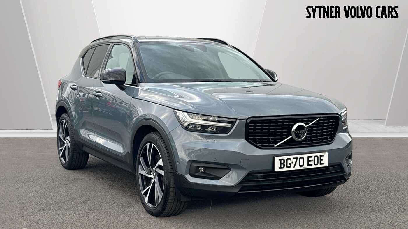 Main listing image - Volvo XC40 Recharge