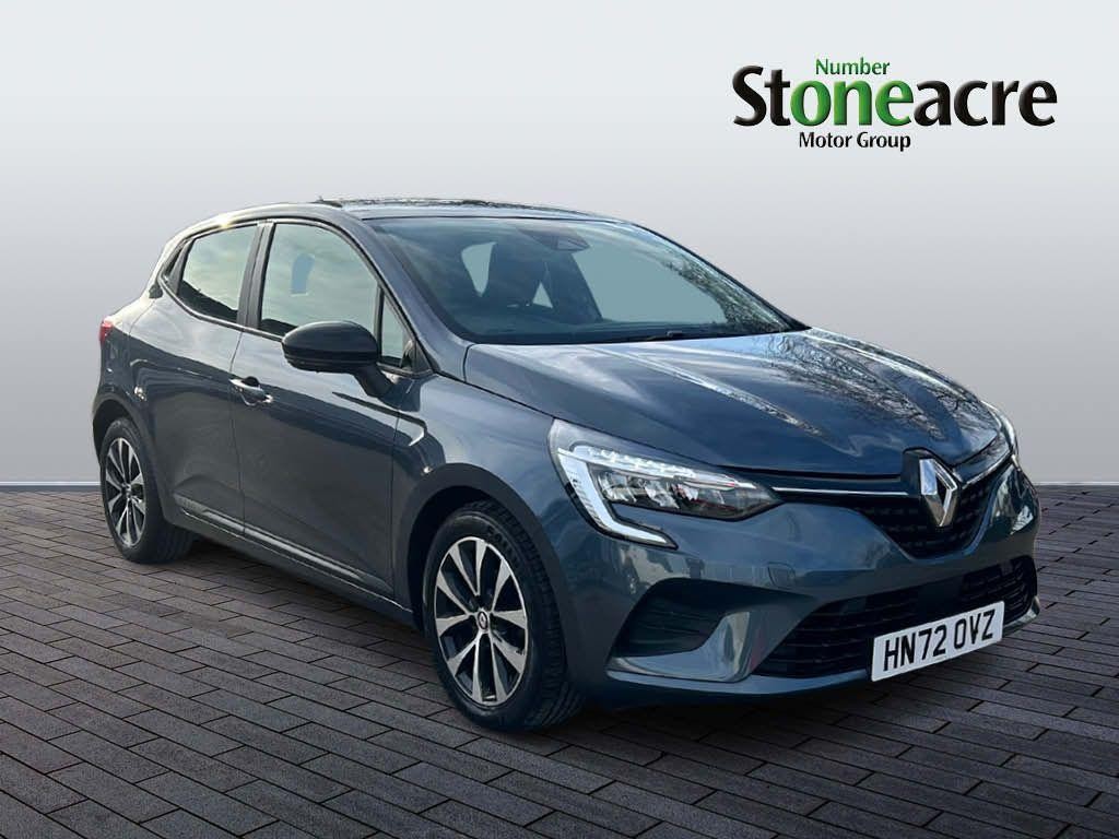 Main listing image - Renault Clio