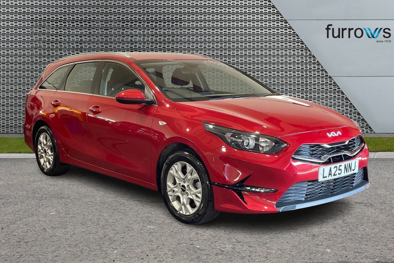 Main listing image - Kia Ceed