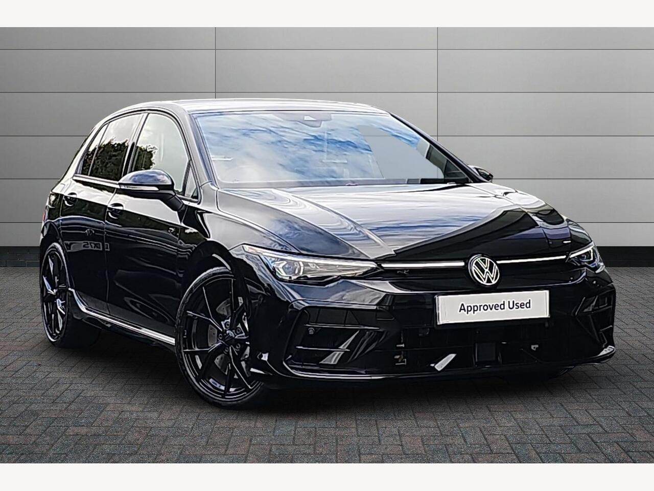 Main listing image - Volkswagen Golf R