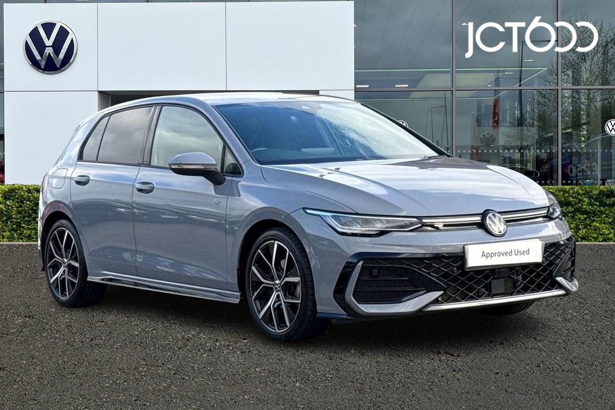 Main listing image - Volkswagen Golf