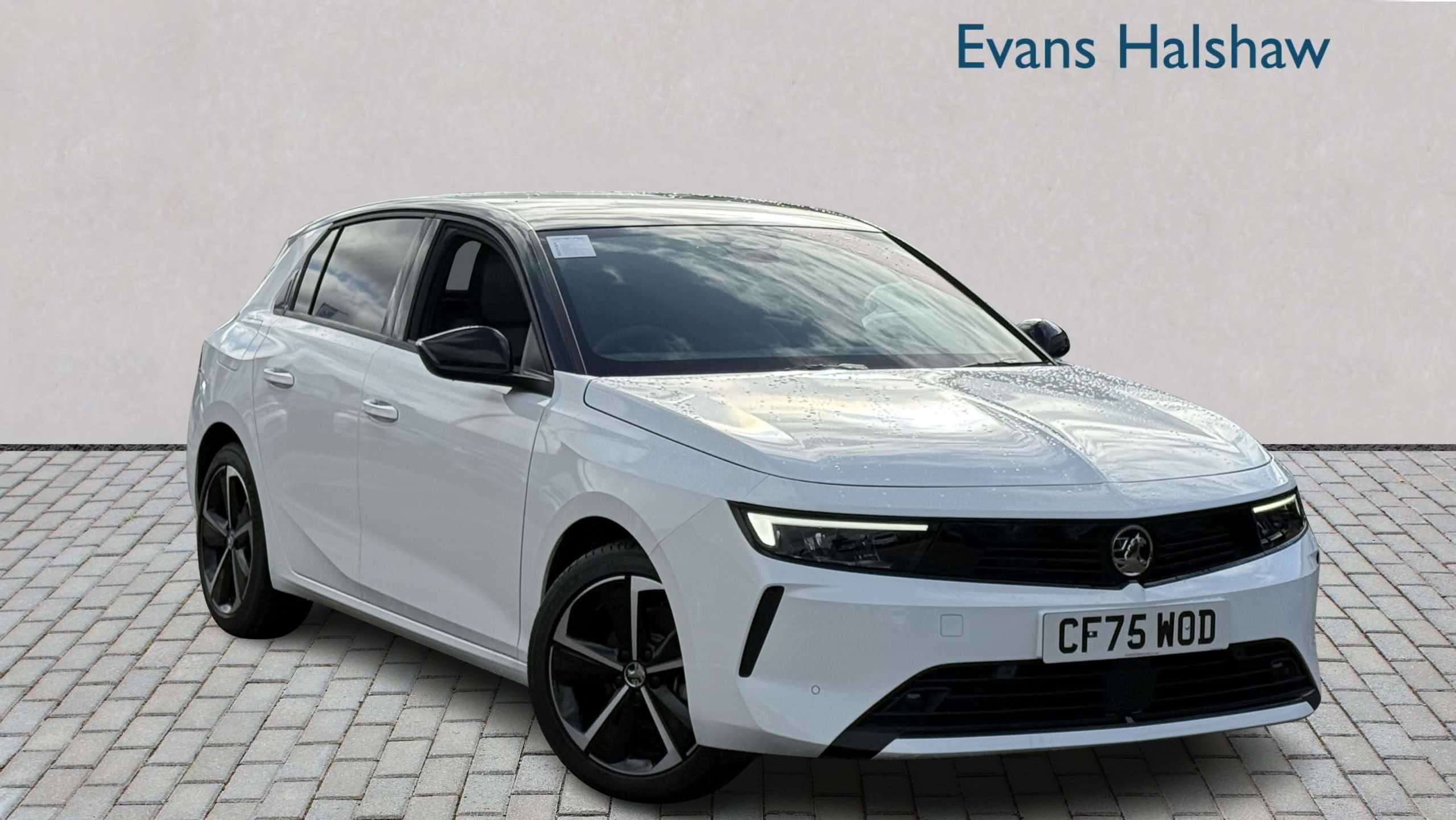 Main listing image - Vauxhall Astra