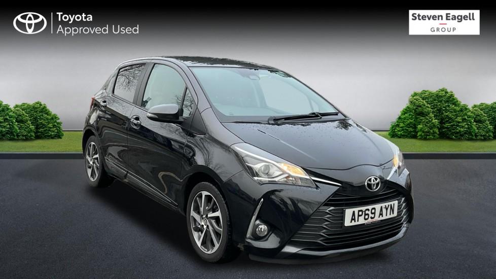 Main listing image - Toyota Yaris