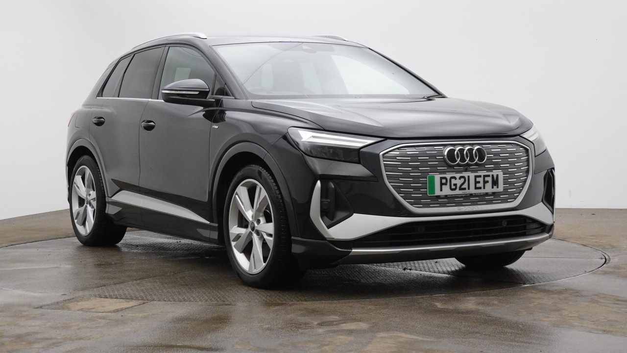 Main listing image - Audi Q4