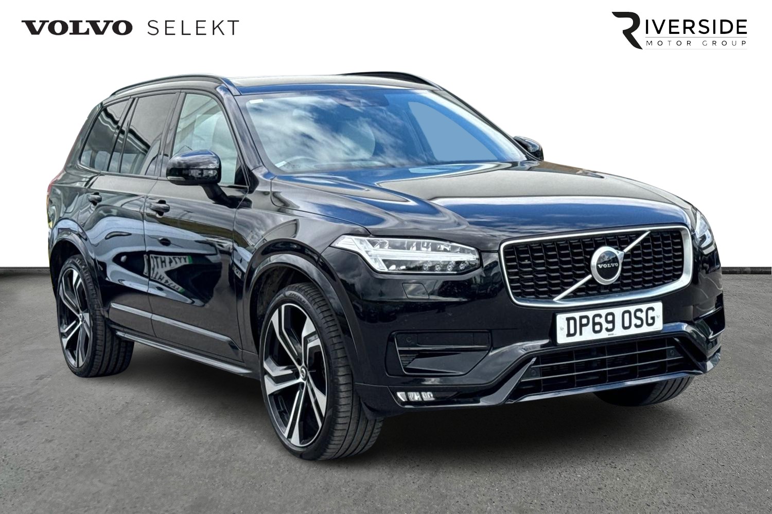 Main listing image - Volvo XC90