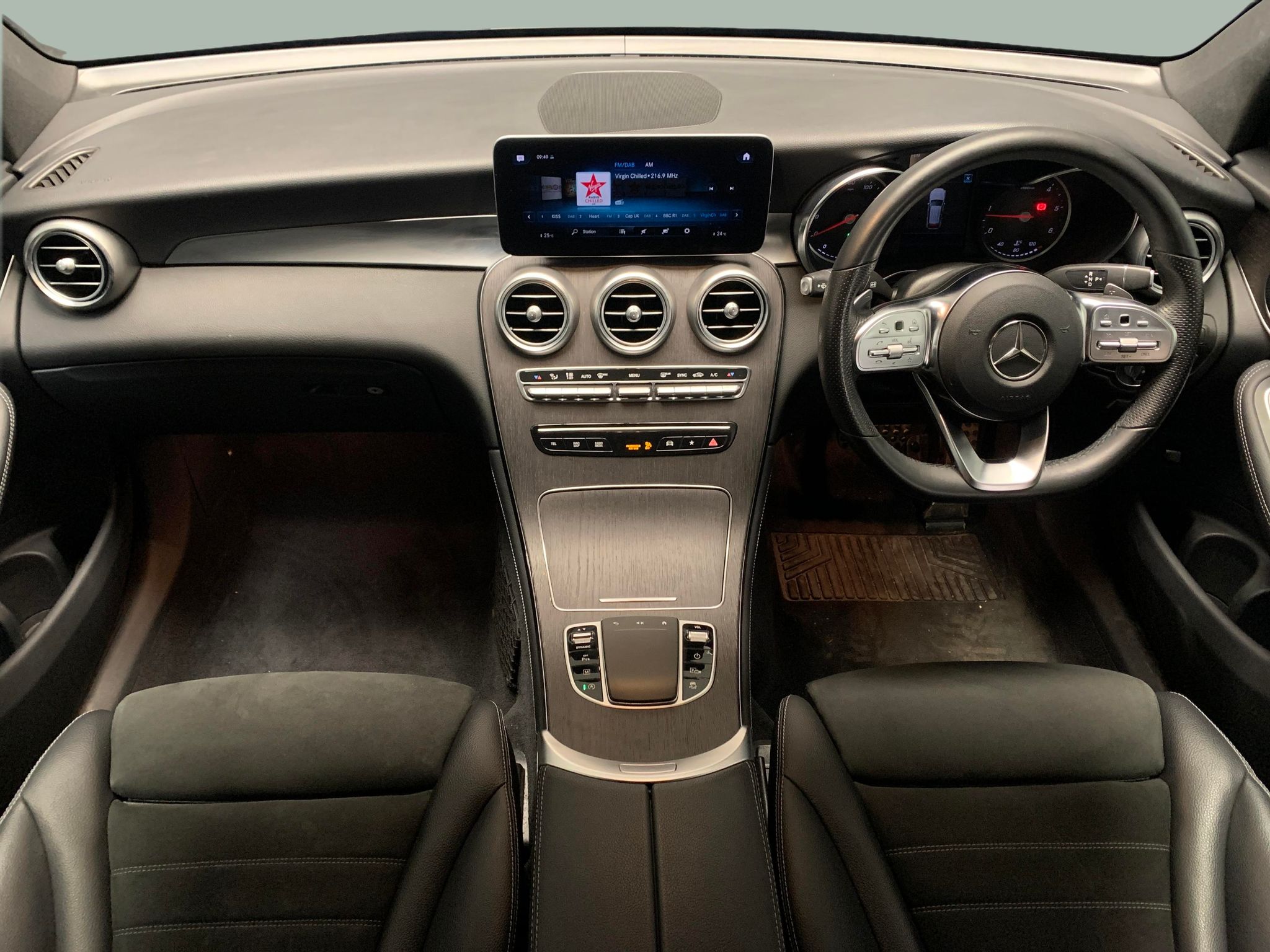 Main listing image - Mercedes-Benz GLC