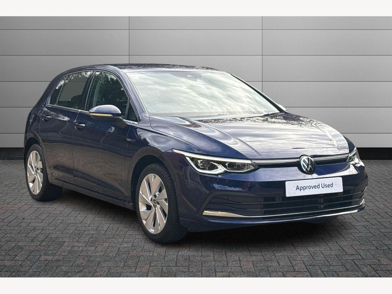 Main listing image - Volkswagen Golf