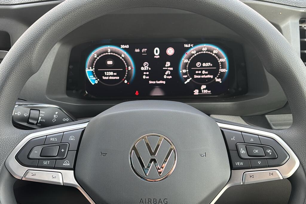 Main listing image - Volkswagen Crafter