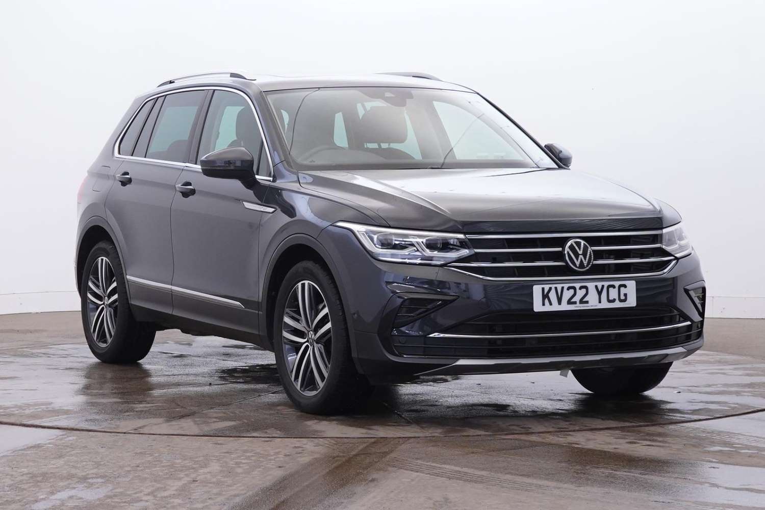 Main listing image - Volkswagen Tiguan