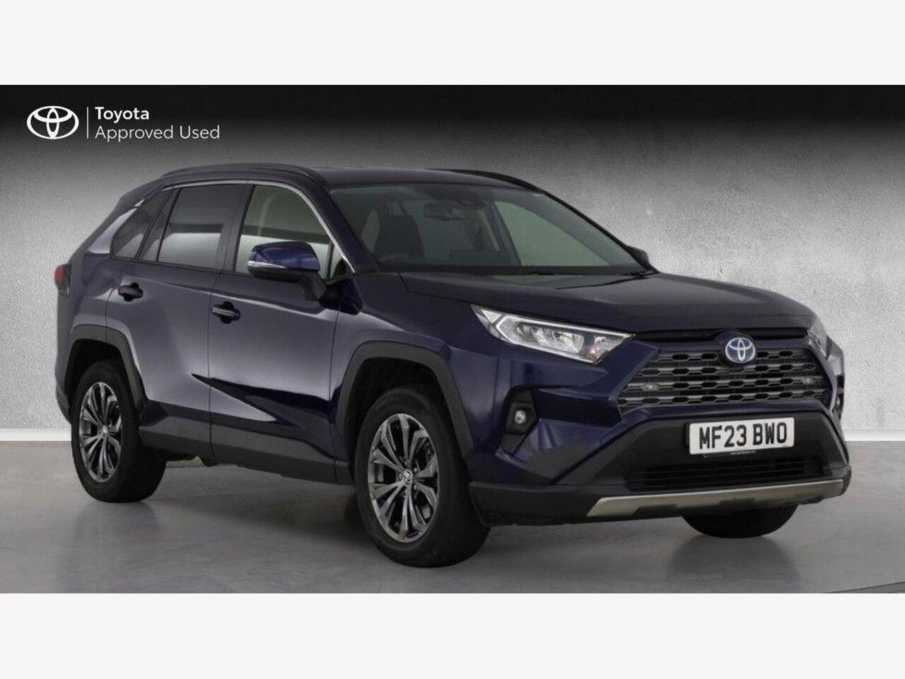 Main listing image - Toyota RAV4