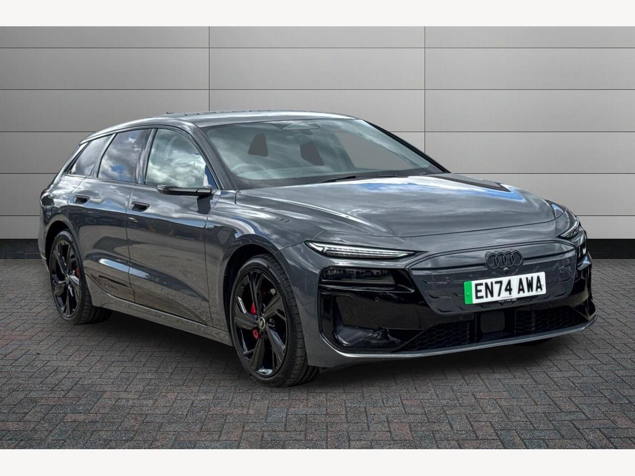 Main listing image - Audi e-tron