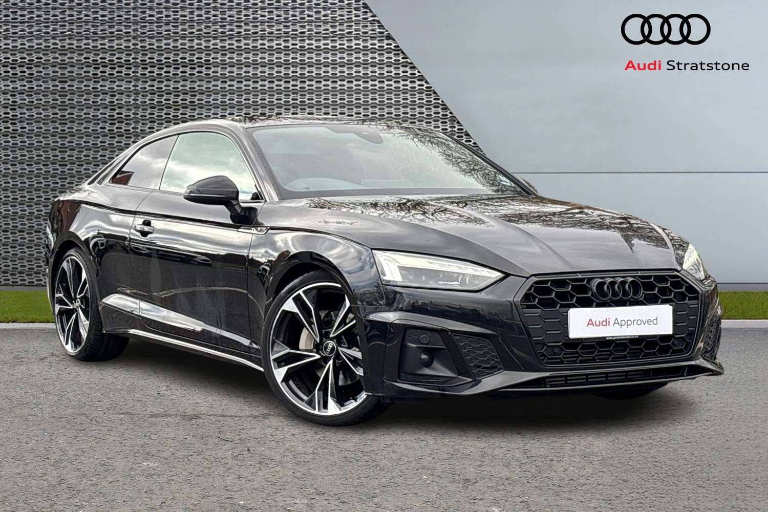 Main listing image - Audi A5