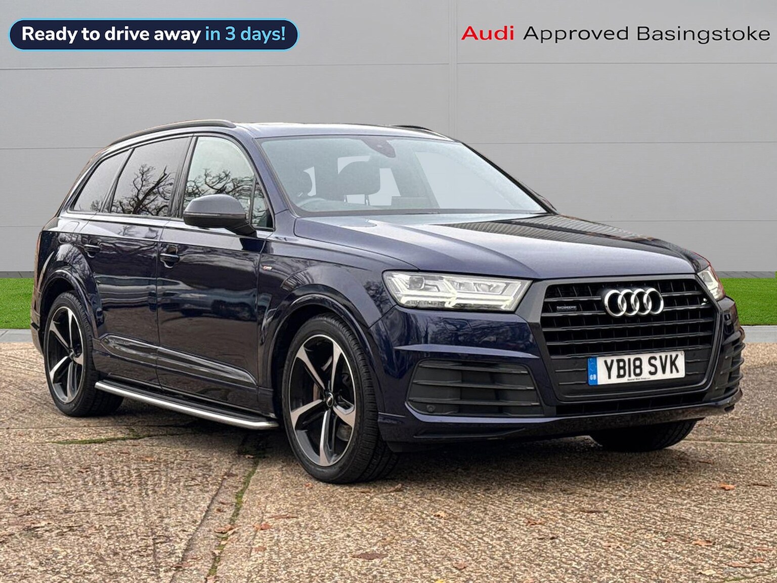 Main listing image - Audi Q7