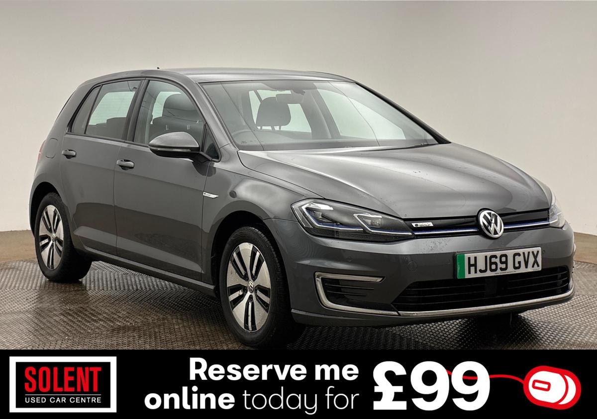 Main listing image - Volkswagen Golf