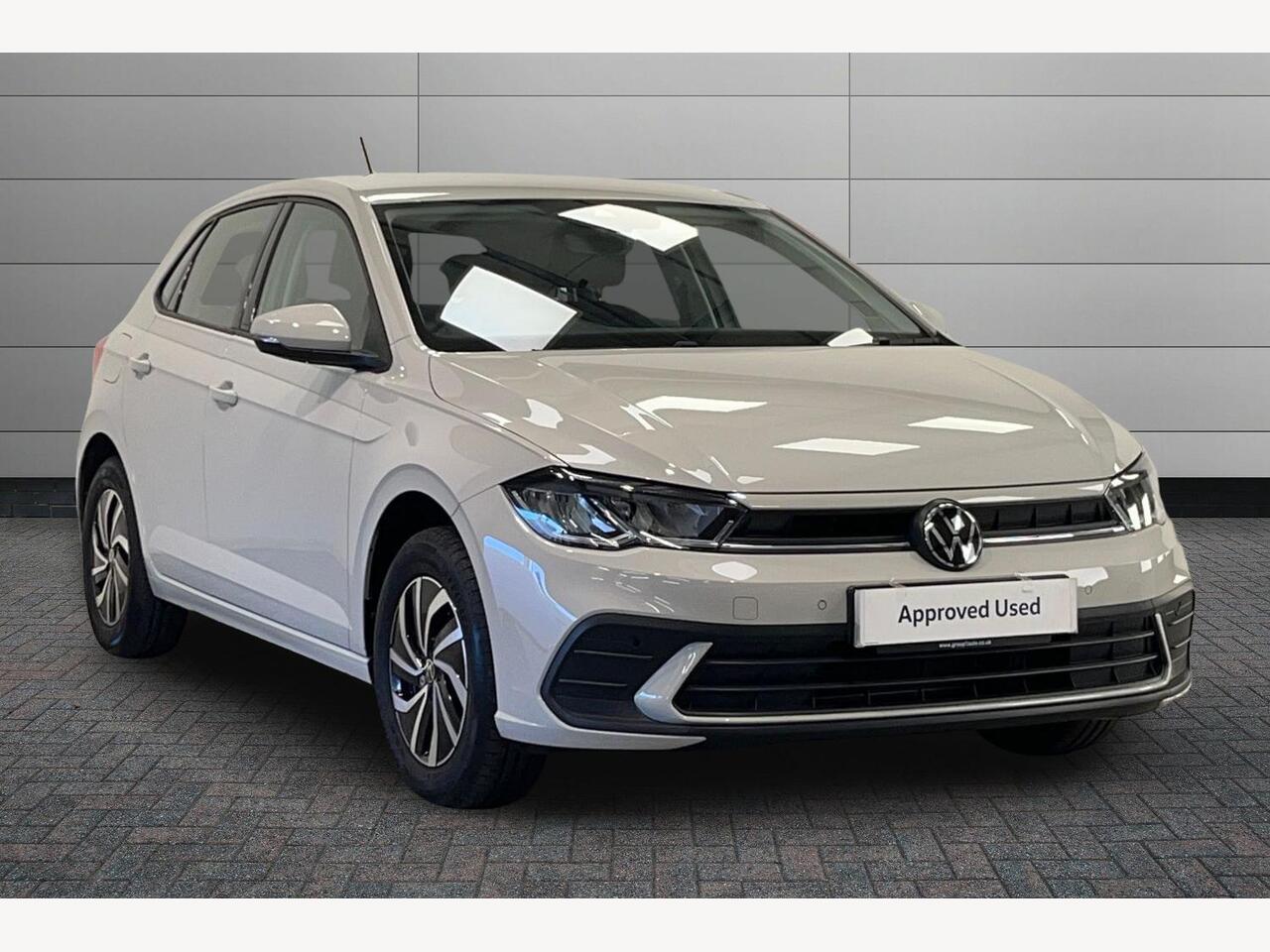 Main listing image - Volkswagen Polo