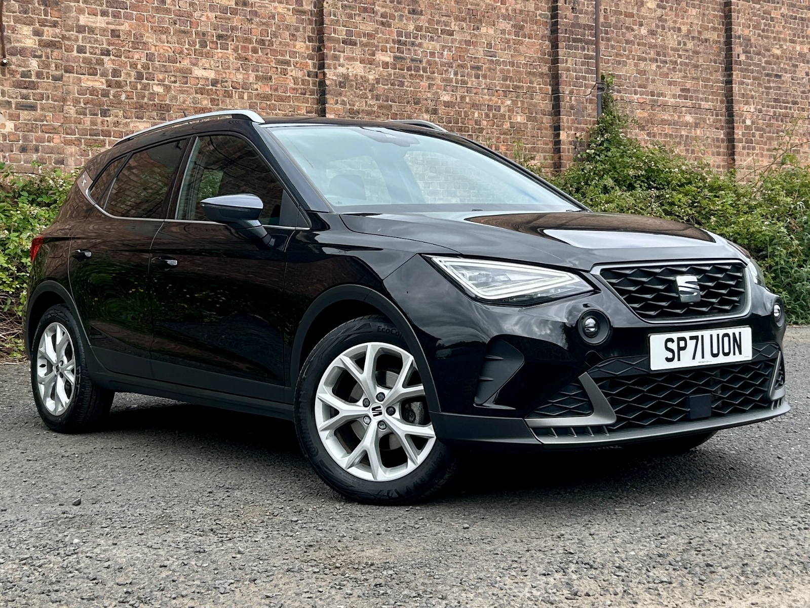 Main listing image - SEAT Arona