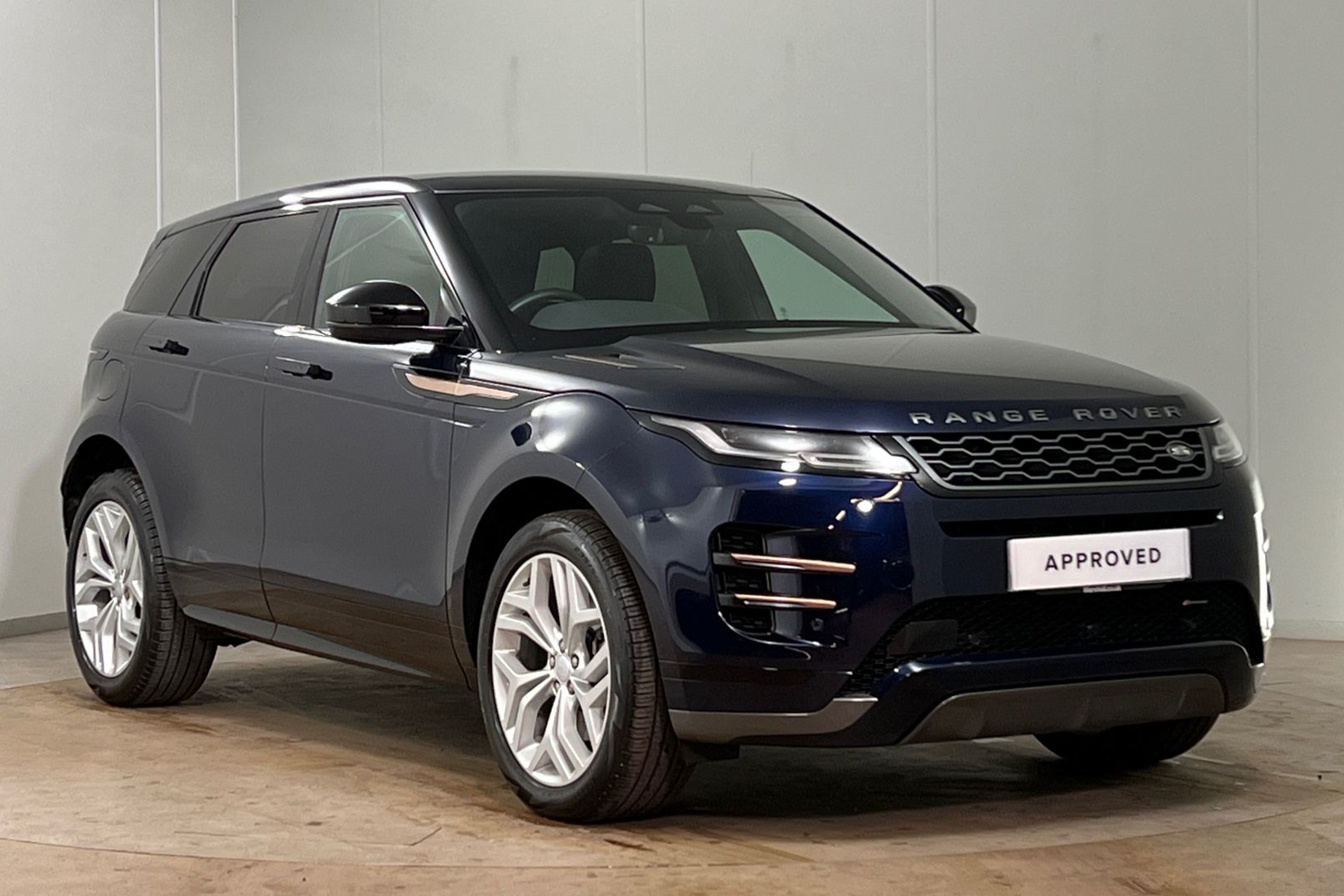 Main listing image - Land Rover Range Rover Evoque