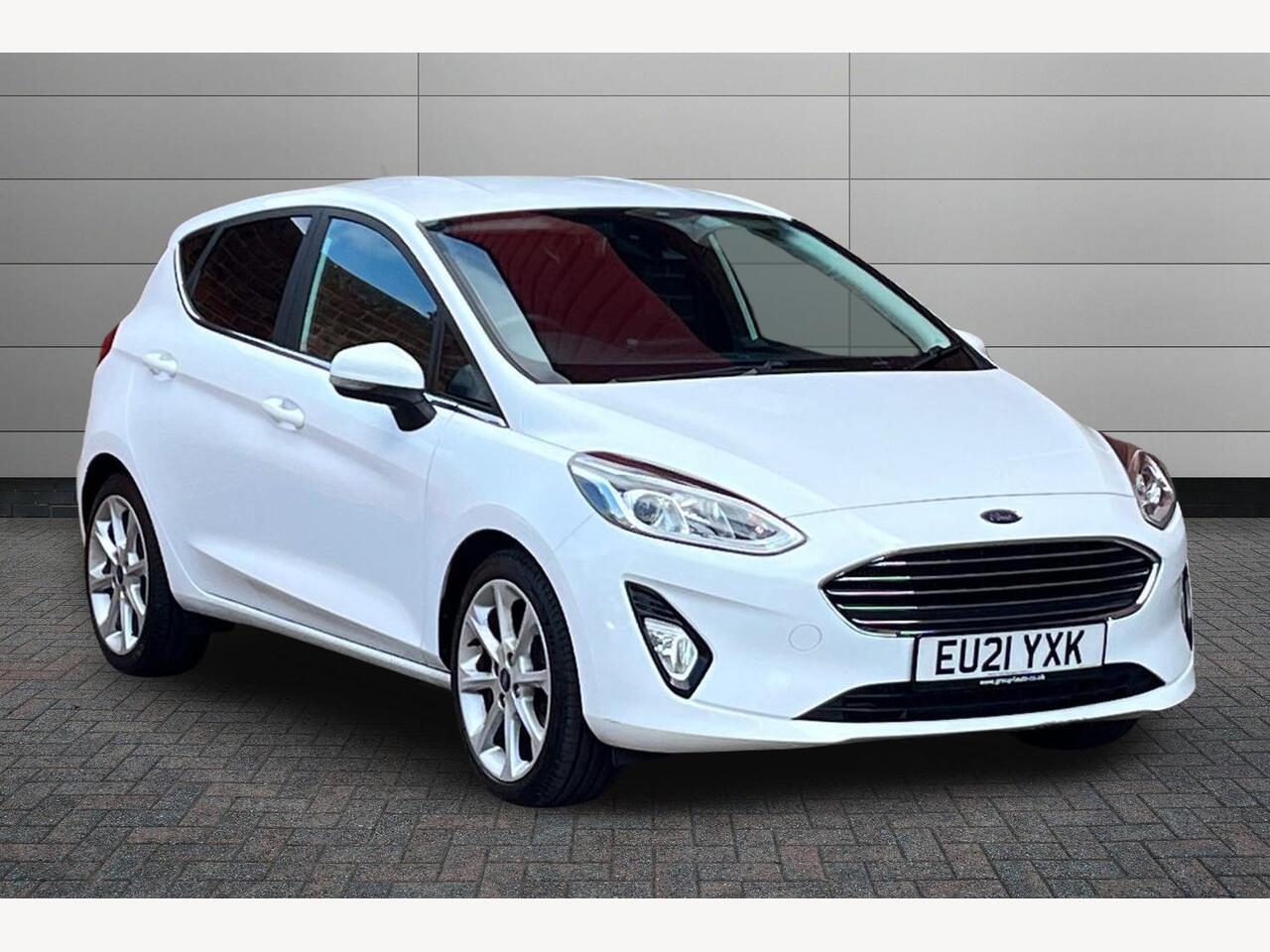 Main listing image - Ford Fiesta