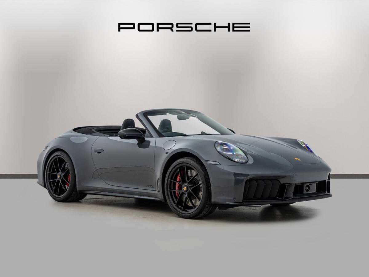 Main listing image - Porsche 911