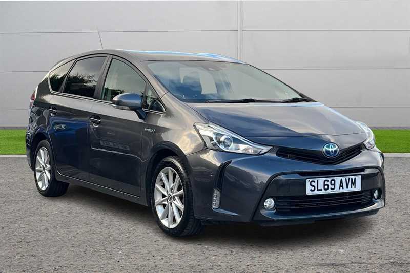 Main listing image - Toyota Prius+