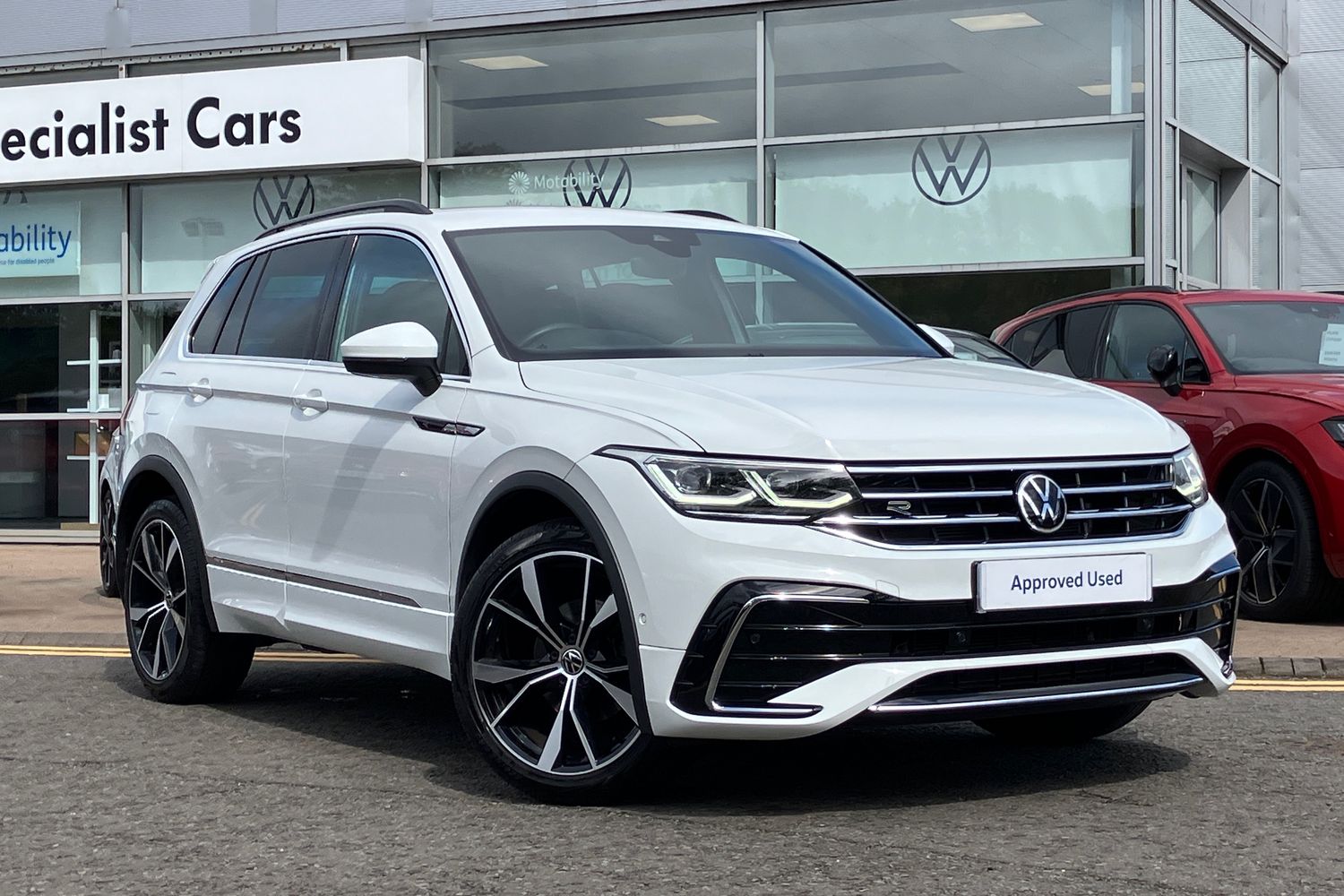 Main listing image - Volkswagen Tiguan