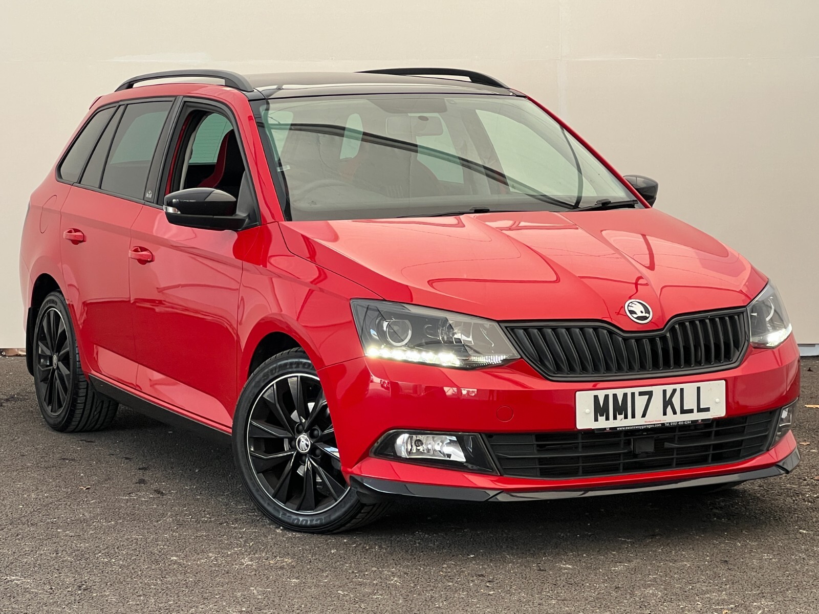 Main listing image - Skoda Fabia Estate