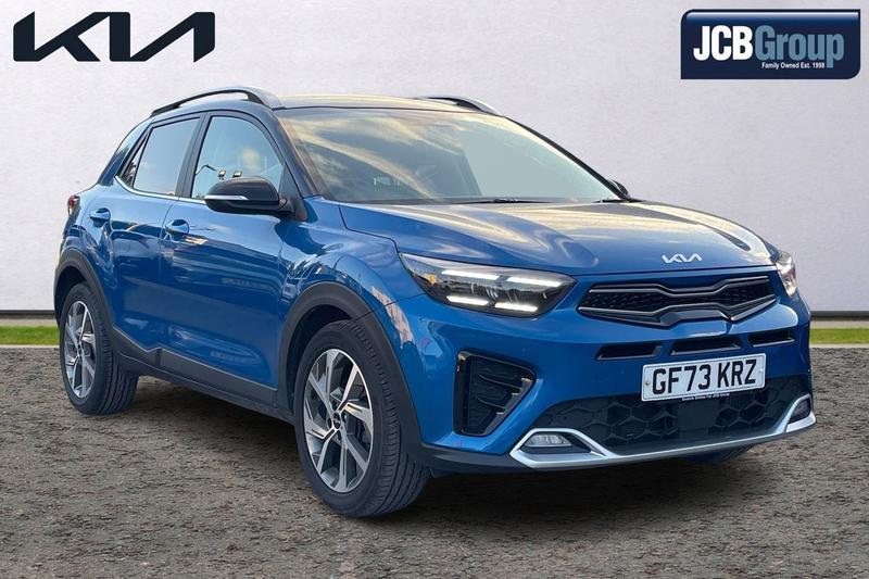 Main listing image - Kia Stonic
