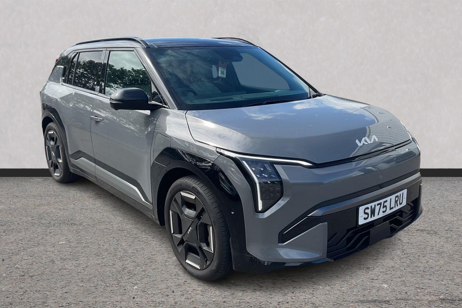 Main listing image - Kia EV3