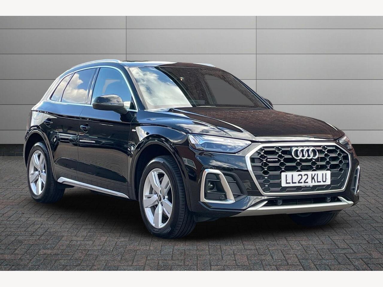 Main listing image - Audi Q5