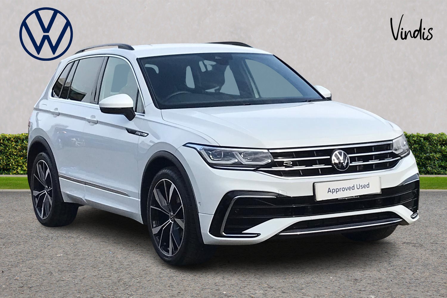 Main listing image - Volkswagen Tiguan