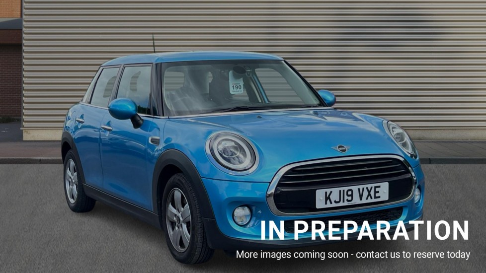 Main listing image - MINI Hatchback 5dr