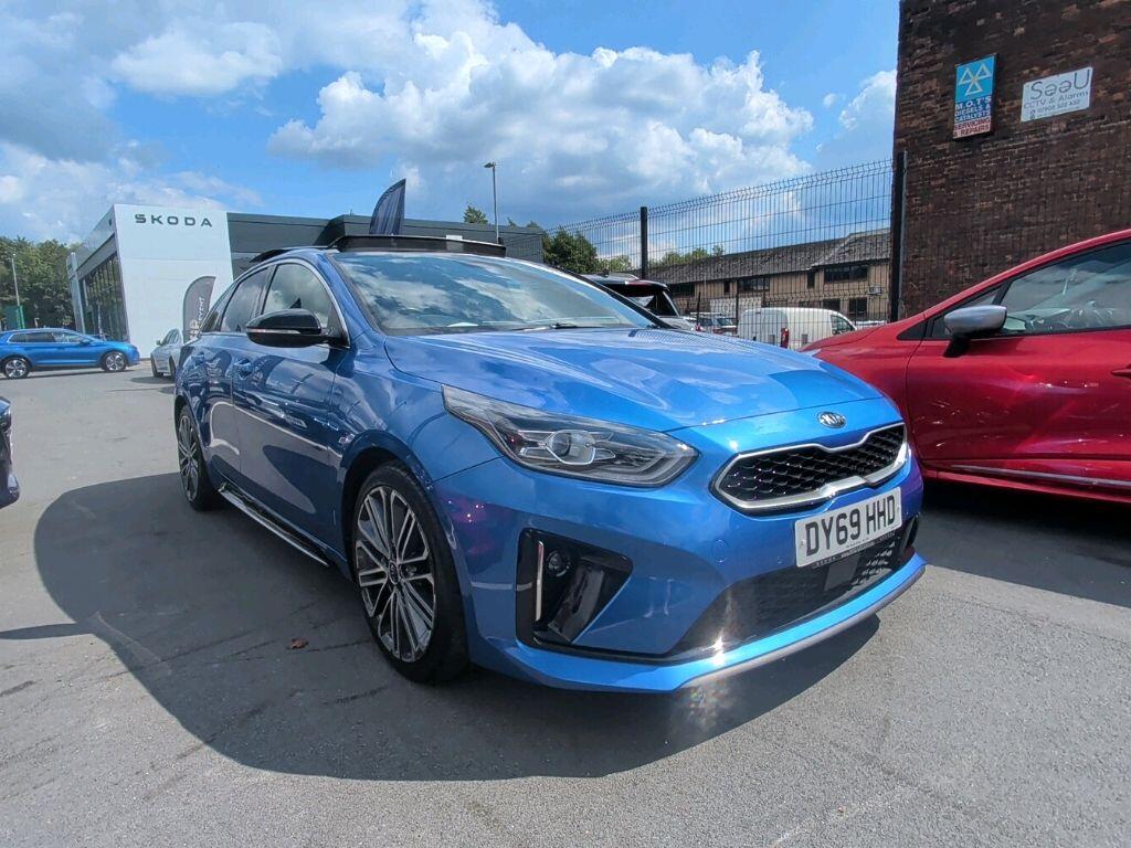 Main listing image - Kia ProCeed