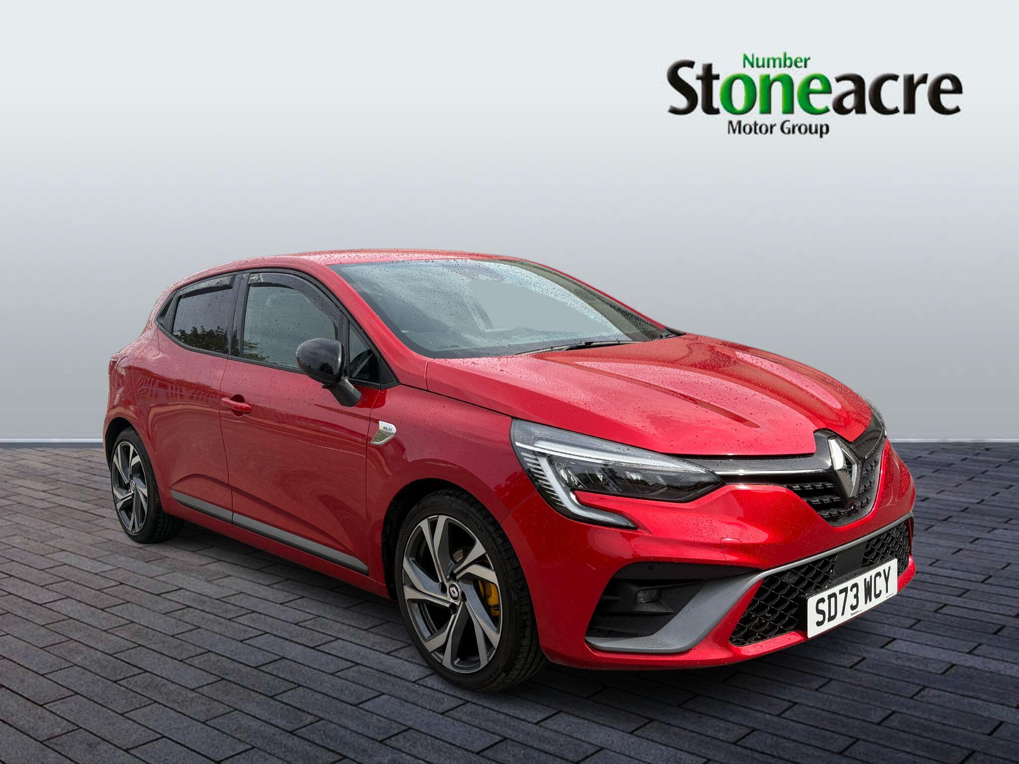 Main listing image - Renault Clio