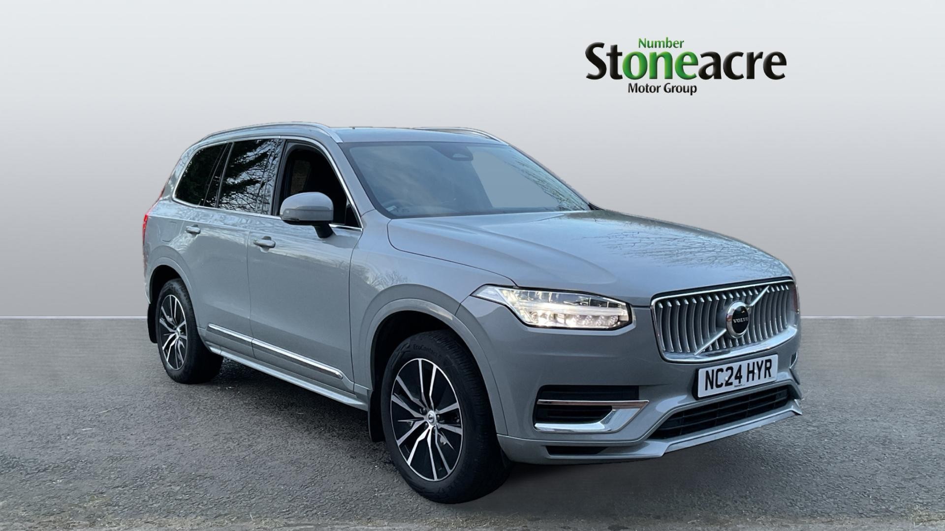 Main listing image - Volvo XC90