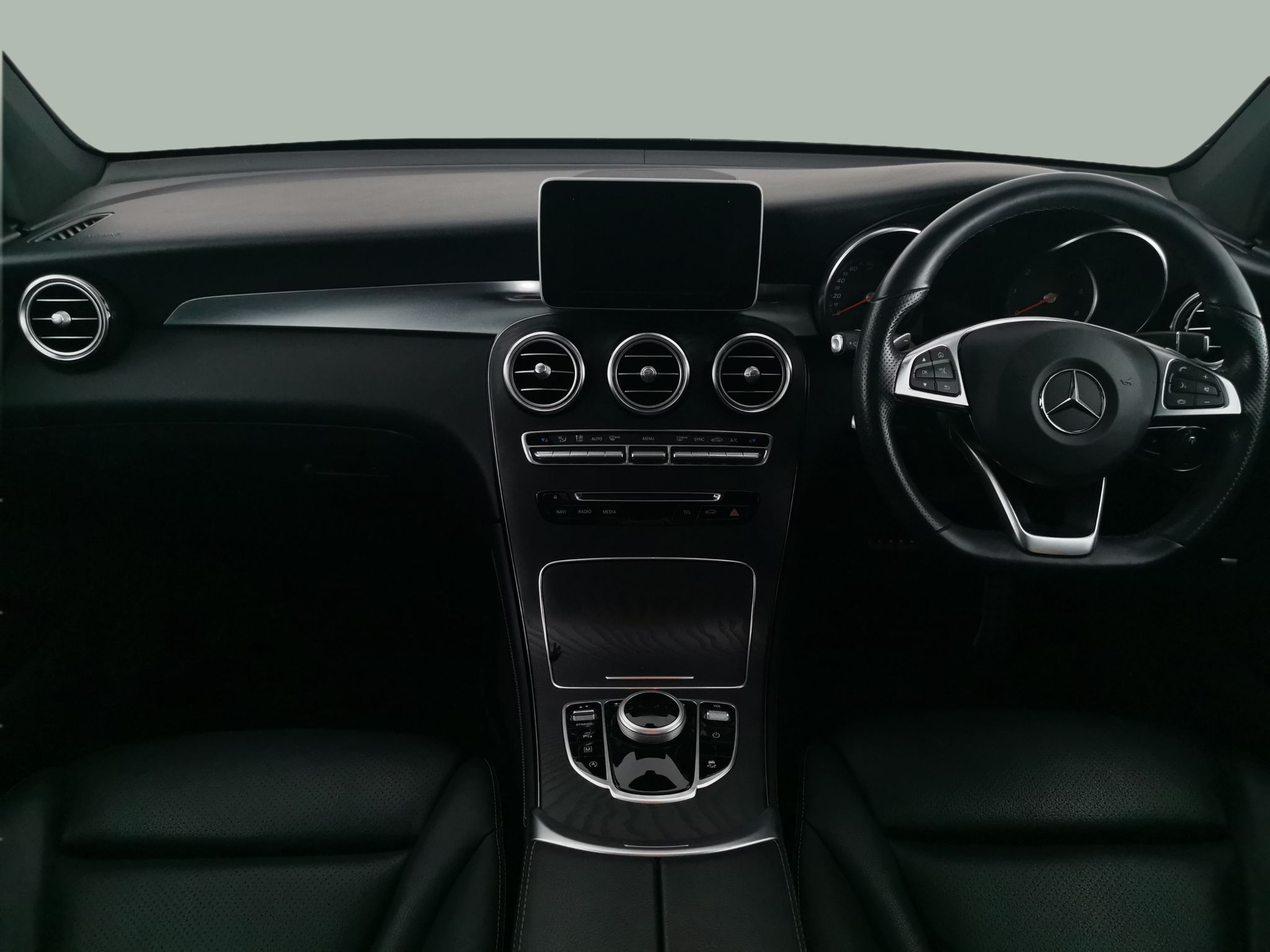 Main listing image - Mercedes-Benz GLC