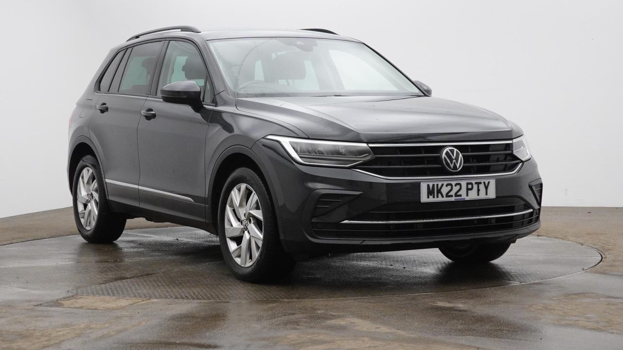 Main listing image - Volkswagen Tiguan