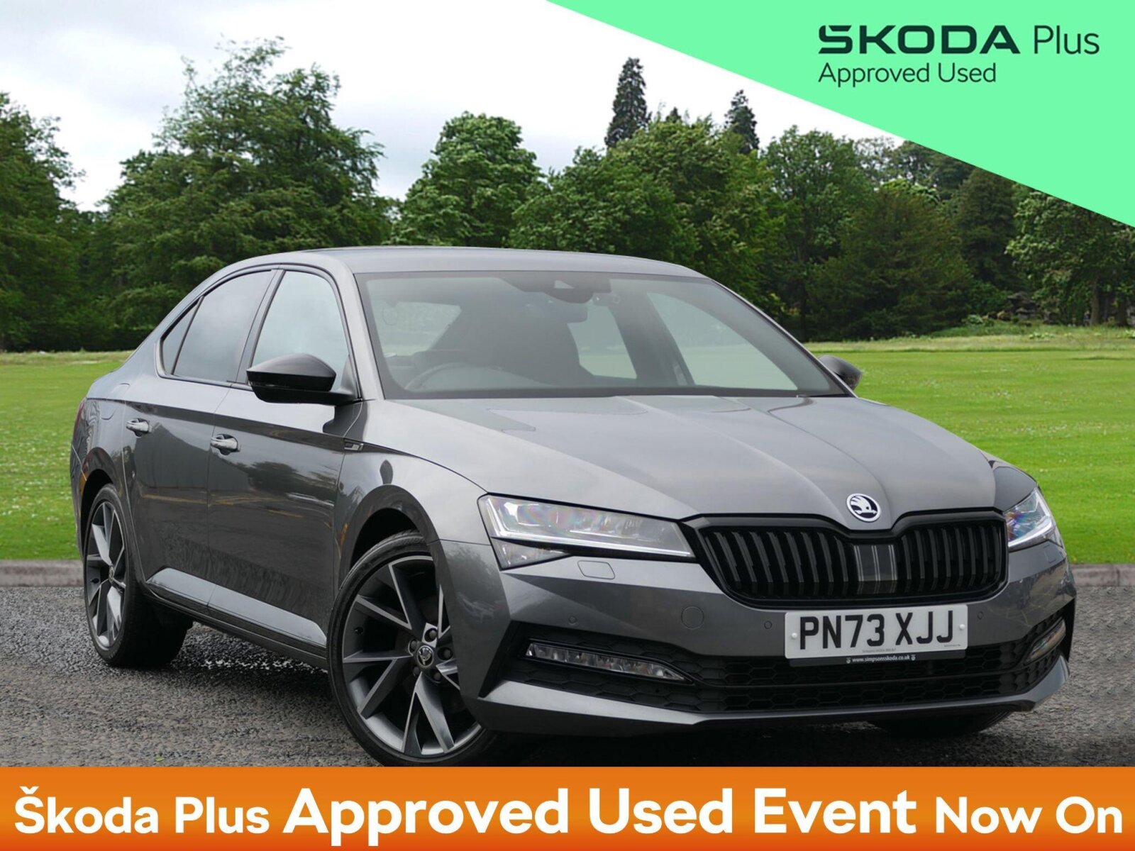 Main listing image - Skoda Superb