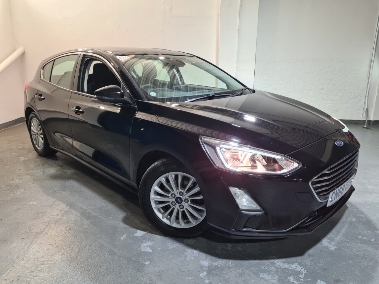 Main listing image - Ford Focus