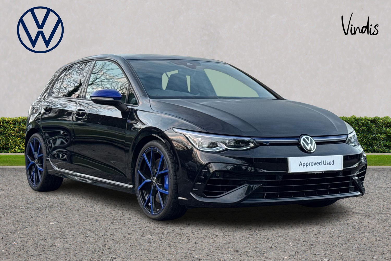 Main listing image - Volkswagen Golf R