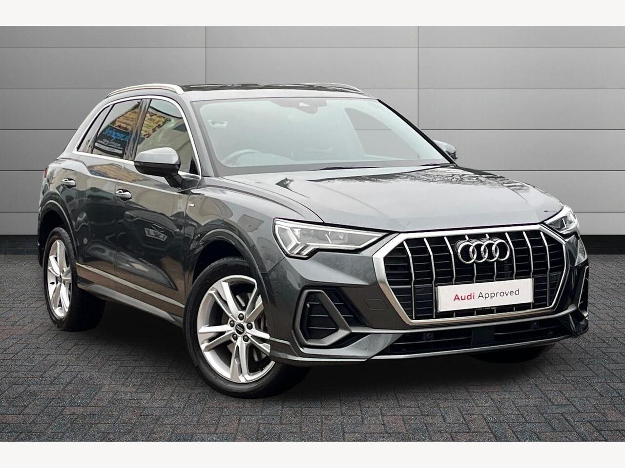 Main listing image - Audi Q3