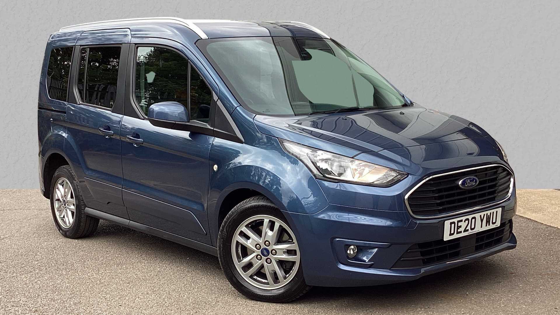 Main listing image - Ford Tourneo Connect