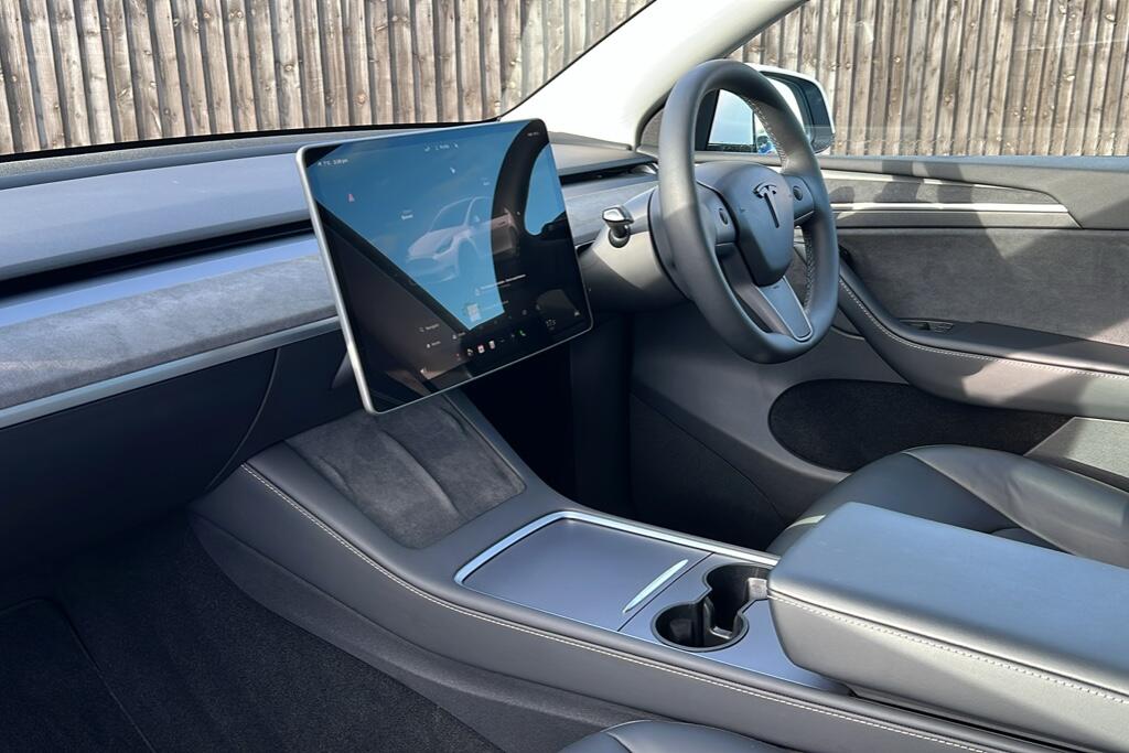 Main listing image - Tesla Model Y