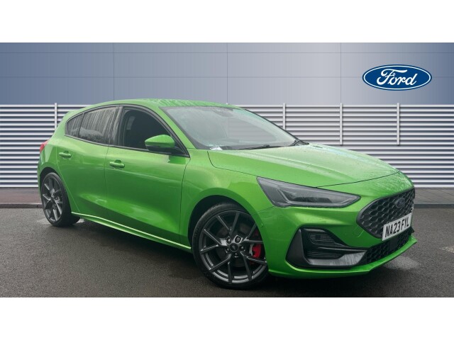 Main listing image - Ford Focus ST