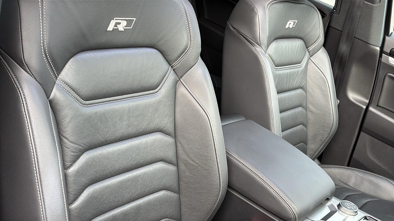 Main listing image - Volkswagen Touareg