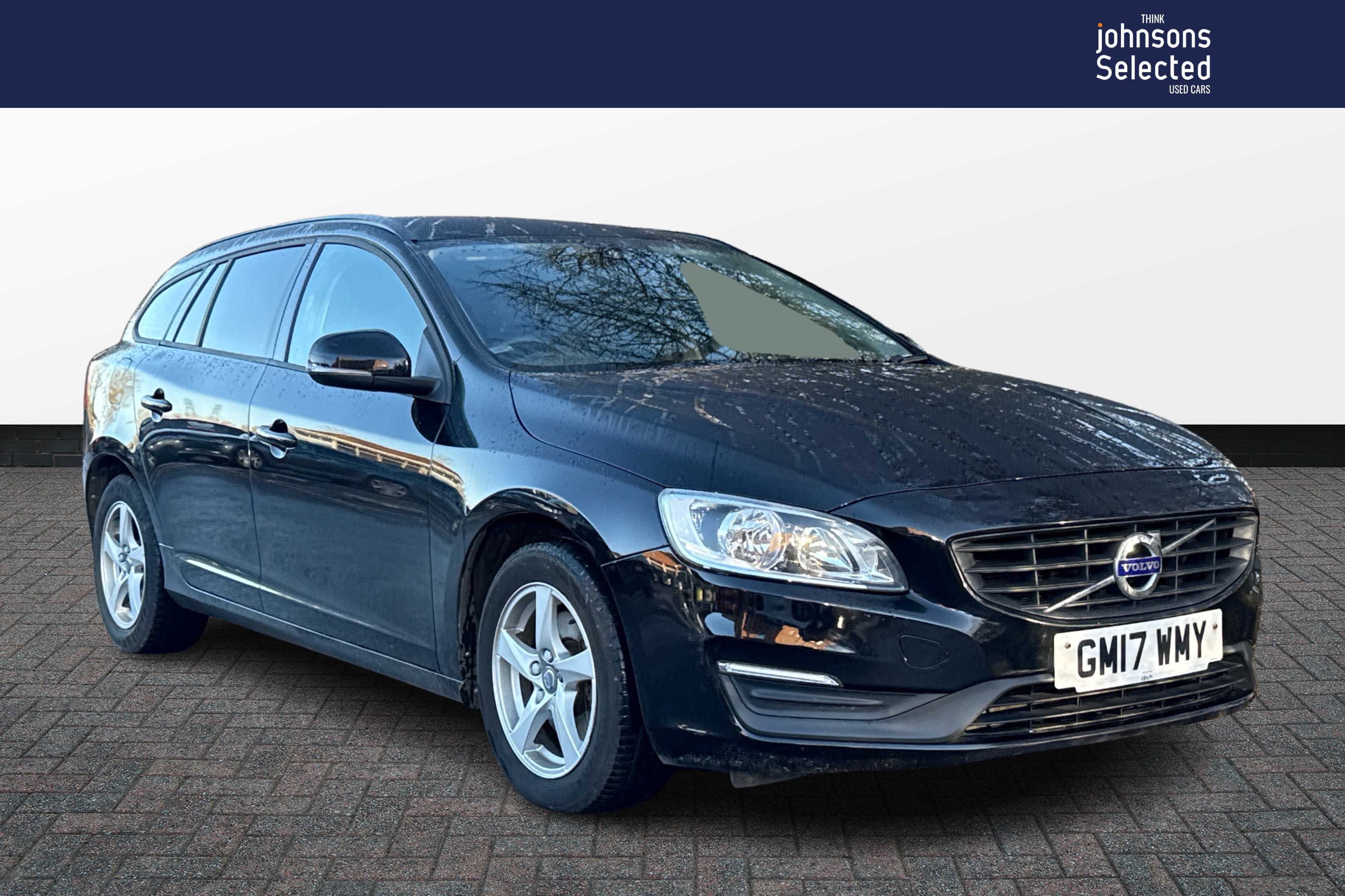 Main listing image - Volvo V60