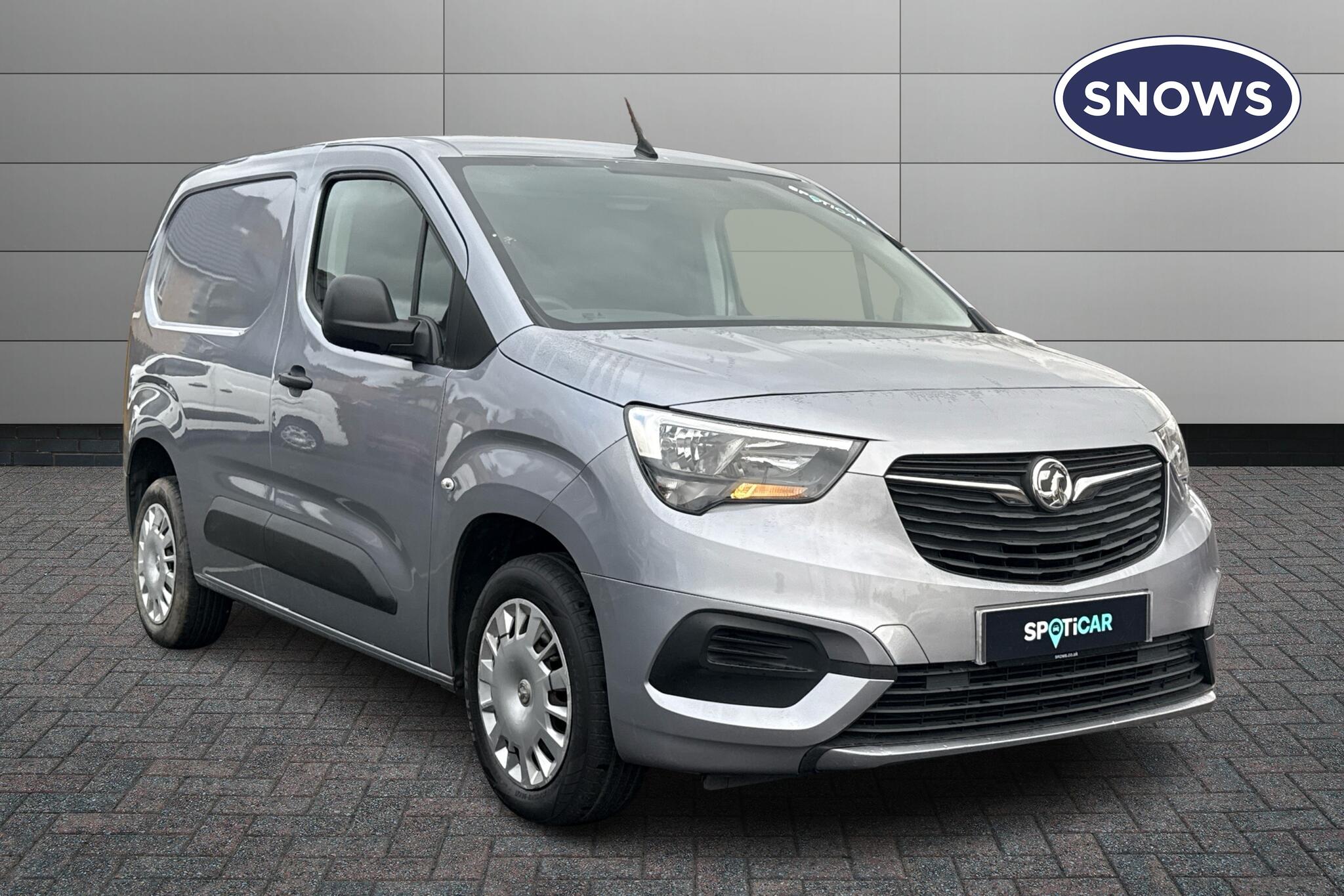 Main listing image - Vauxhall Combo Cargo