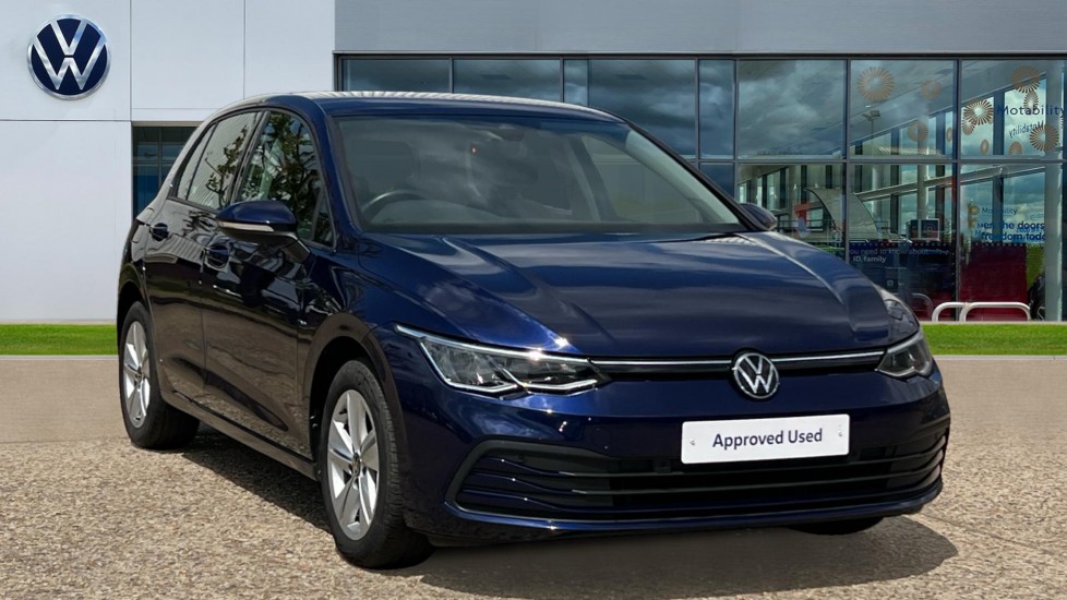 Main listing image - Volkswagen Golf